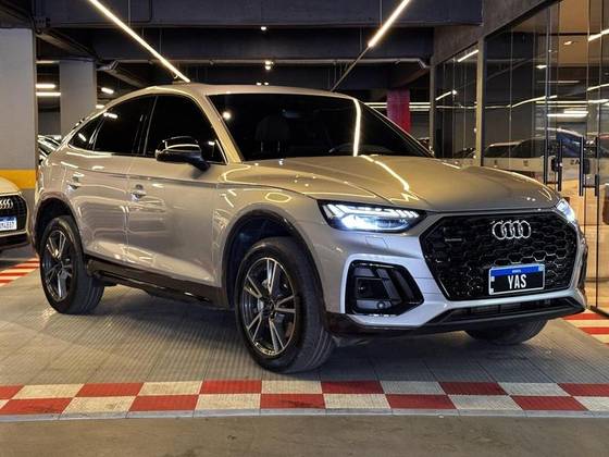 AUDI Q5 2.0 55 TFSIE PHEV PERFORMANCE BLACK QUATTRO S TRONIC AUDI Q5 2.0 55 TFSIE PHEV PERFORMANCE BLACK QUATTRO S TRONIC